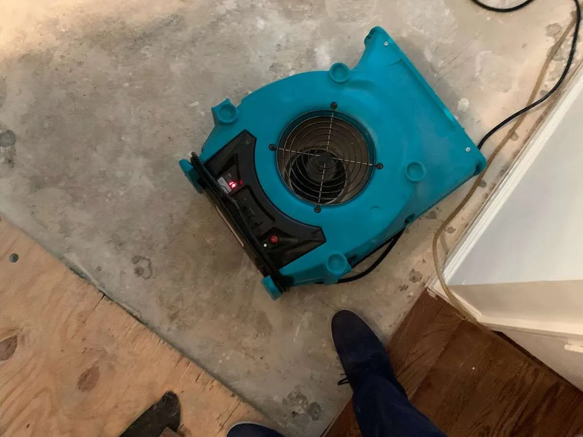 Air mover drying subfloor during Leak Detection & Repair in Fort Mohave